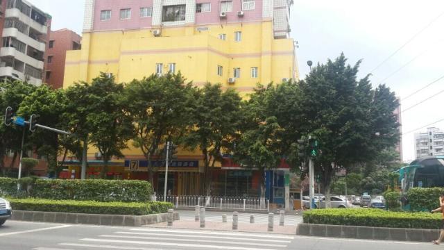 7Days Inn Guangzhou Jiaokou Subway Station 2Nd Εξωτερικό φωτογραφία