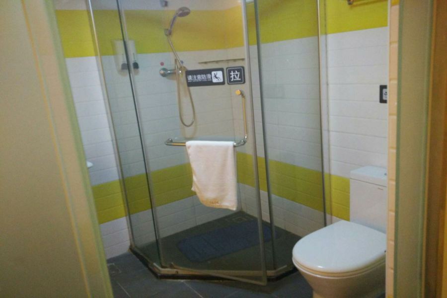 7Days Inn Guangzhou Jiaokou Subway Station 2Nd Εξωτερικό φωτογραφία